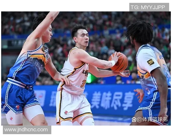 辽宁三支队伍夺得全国冠军，掀起篮球热潮